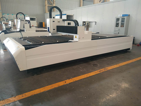 1000W 2000W 3000W 4000W 6Kw Mesin Pemotongan Laser Serat untuk Pelat Logam