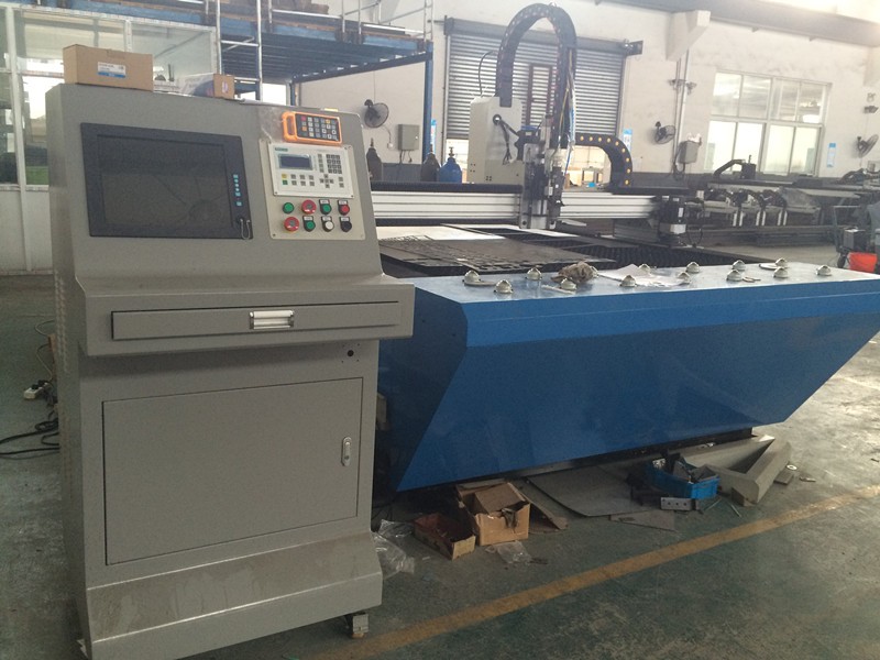 serat laser pipa mesin pemotong profesional pemotong laser